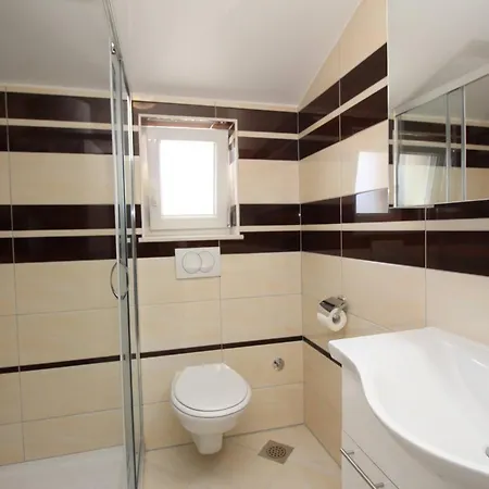 Gorica 1 Guest house 4*