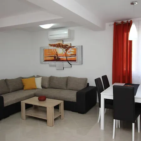 Gorica 1 4* Baska (Krk)