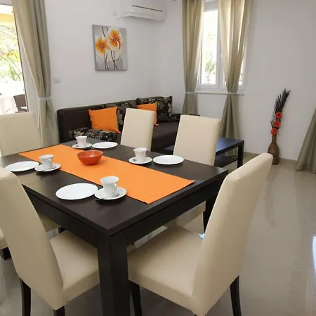 Guest house Gorica 1 4*