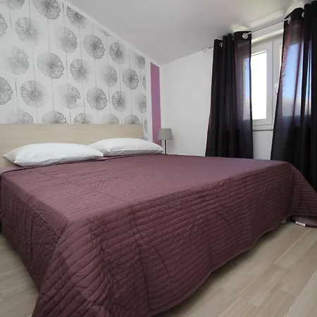 Gorica 1 Penzion Baška