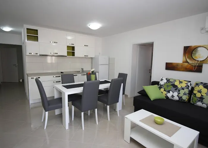 Gorica 1 4* Baska (Krk)