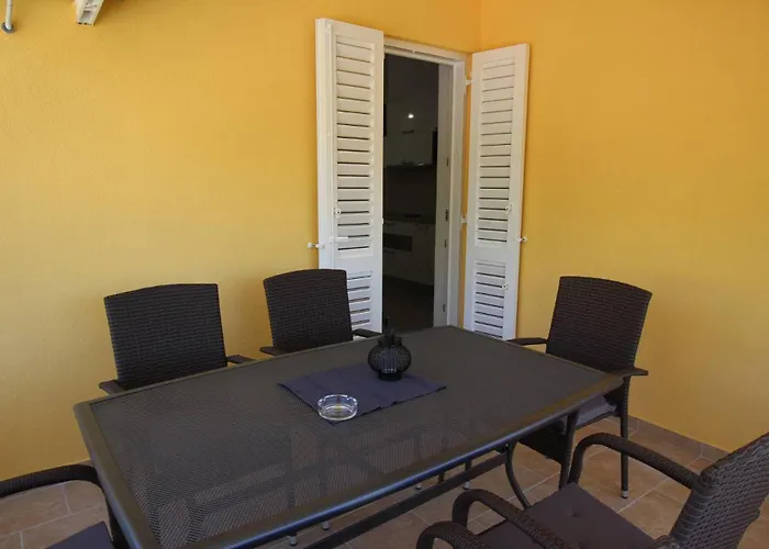 Gostinjska kuća Gorica 1 Baska (Krk)