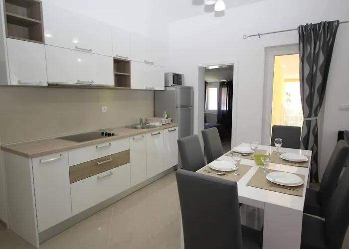 Gorica 1 Gostinjska kuća Baska (Krk)